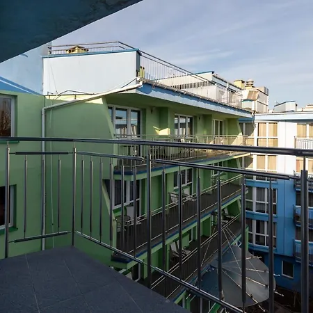 Awangardia Kasprowicza By Renters * Kolobrzeg