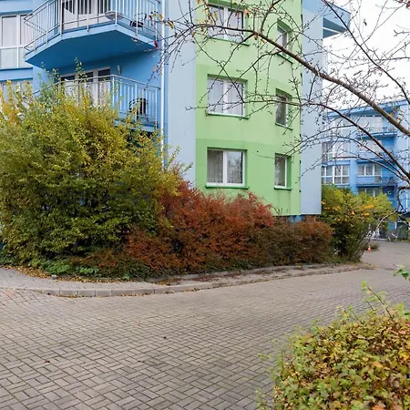 Awangardia Kasprowicza By Renters Apartment